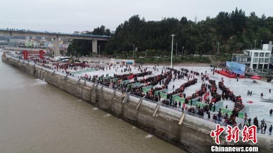 养海护生感恩海洋 第八届国际放生节在浙江洞头举行